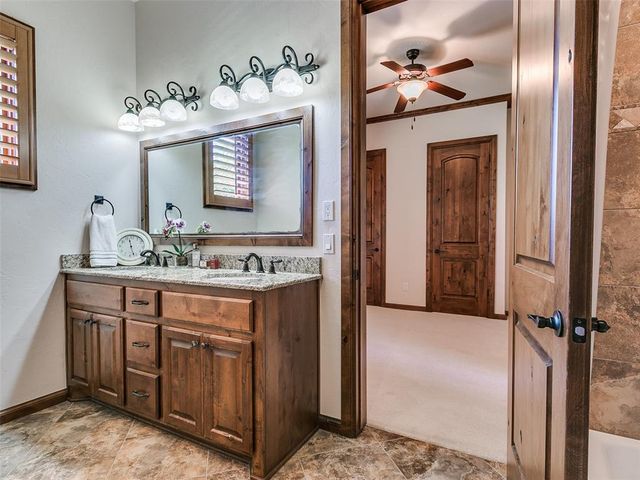 16772 Little Leaf Lane, Edmond, OK 73012