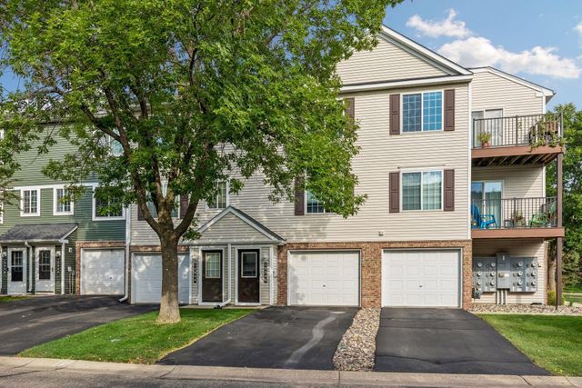 15546 Float Lane 103, Apple Valley, MN 55124