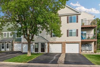 15546 Float Lane 103, Apple Valley, MN 55124
