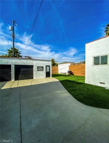 1247 S. Tremaine Avenue, Los Angeles, CA 90019