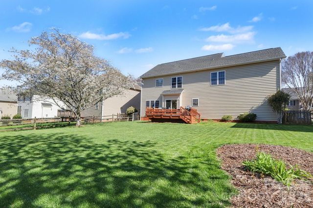 14314 Harvington Drive, Huntersville, NC 28078