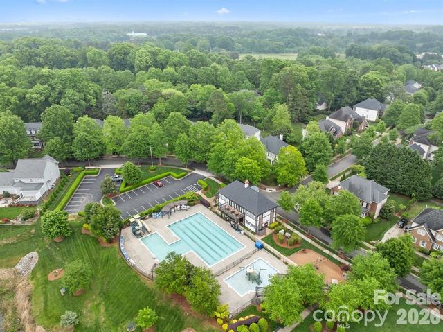 14314 Harvington Drive, Huntersville, NC 28078