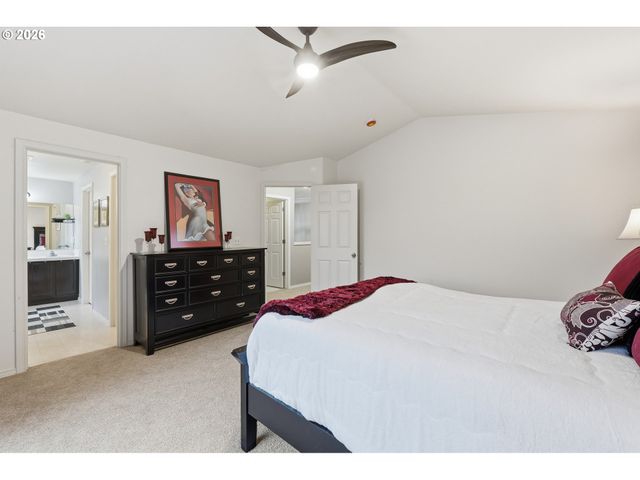 1502 Se SWEETBAY St, Hillsboro, OR 97123