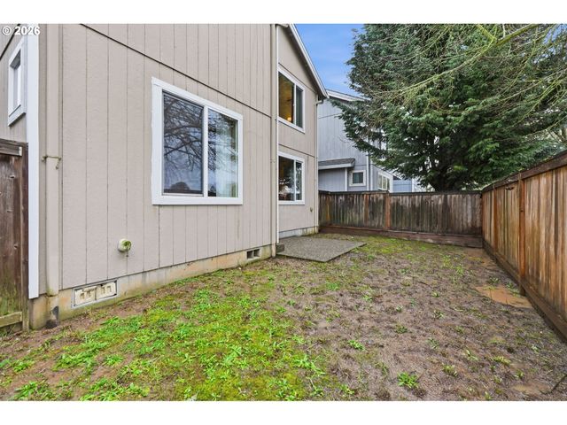 1502 Se SWEETBAY St, Hillsboro, OR 97123