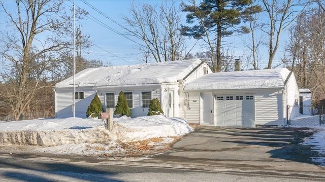 360 Marshall St, Tewksbury, MA 01876