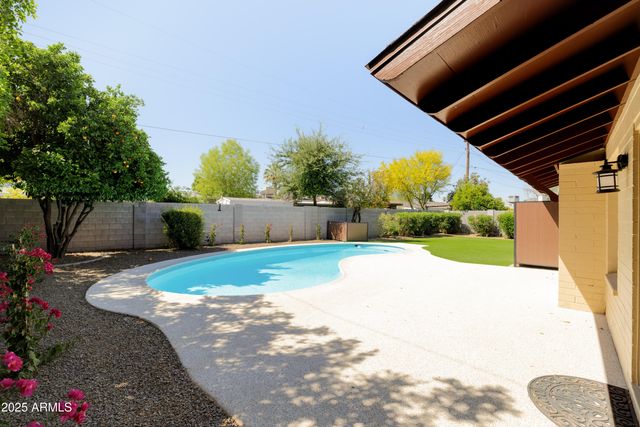8643 E PALO VERDE Drive, Scottsdale, AZ 85250