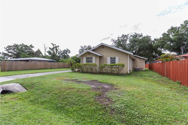 8107 E 19TH AVENUE, Tampa, FL 33619