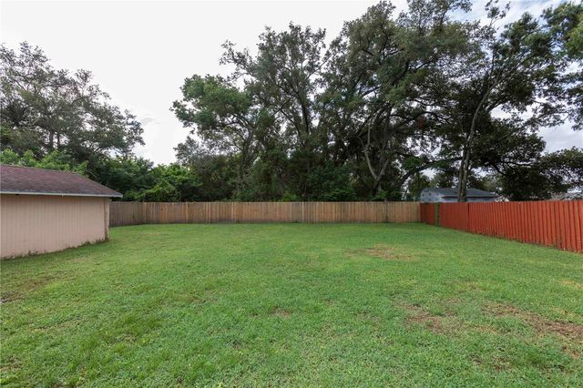 8107 E 19TH AVENUE, Tampa, FL 33619