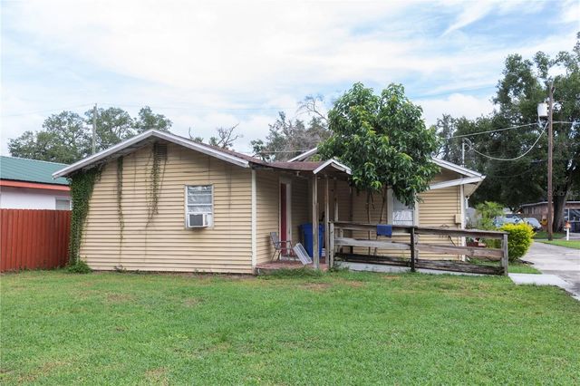 8107 E 19TH AVENUE, Tampa, FL 33619