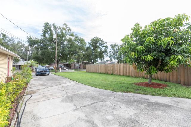 8107 E 19TH AVENUE, Tampa, FL 33619