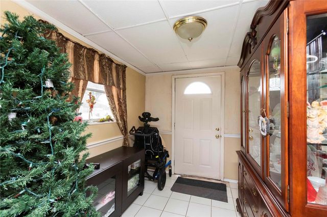 8107 E 19TH AVENUE, Tampa, FL 33619
