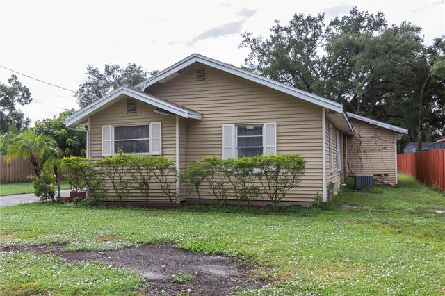 8107 E 19TH AVENUE, Tampa, FL 33619