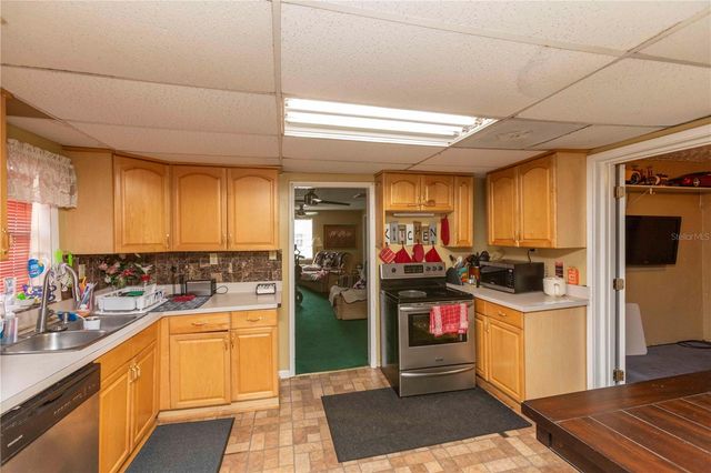8107 E 19TH AVENUE, Tampa, FL 33619