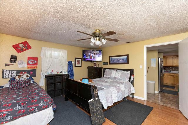 8107 E 19TH AVENUE, Tampa, FL 33619