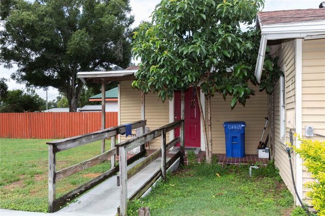 8107 E 19TH AVENUE, Tampa, FL 33619