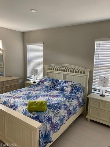 1330 Oceania DR N 2, Naples, FL 34113