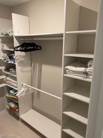 1330 Oceania DR N 2, Naples, FL 34113