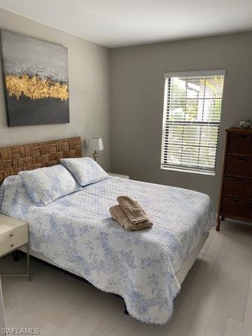 1330 Oceania DR N 2, Naples, FL 34113