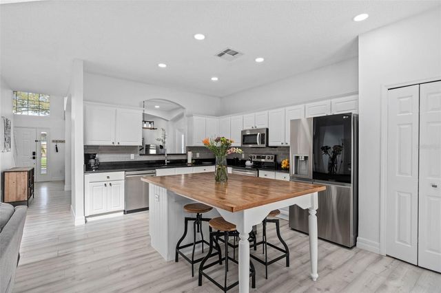 8452 SECRET KEY COVE, Kissimmee, FL 34747