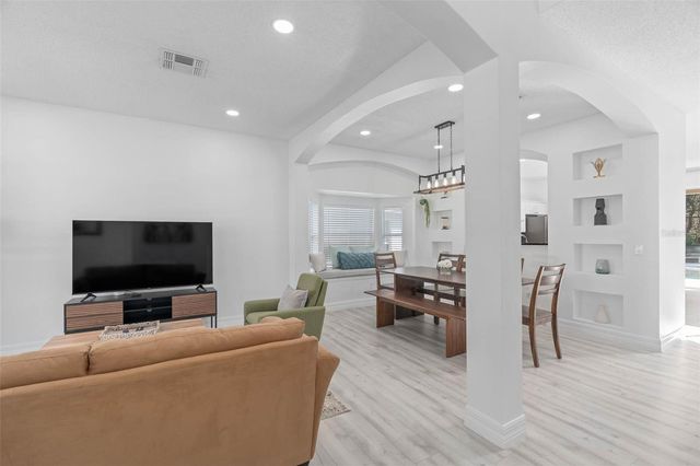 8452 SECRET KEY COVE, Kissimmee, FL 34747