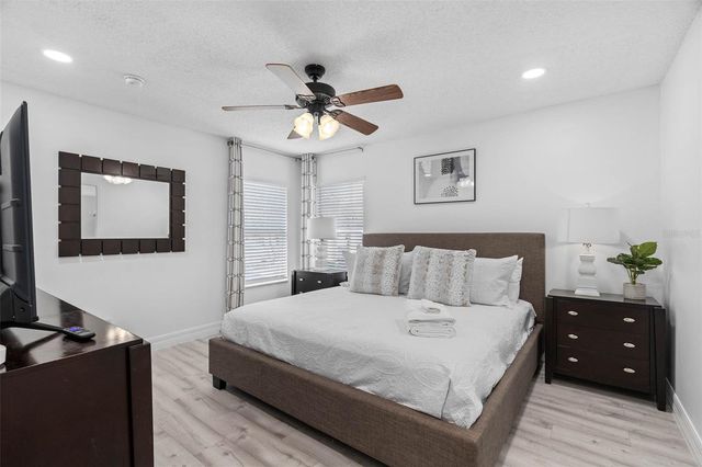 8452 SECRET KEY COVE, Kissimmee, FL 34747