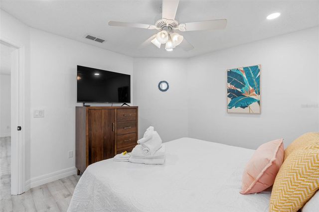 8452 SECRET KEY COVE, Kissimmee, FL 34747
