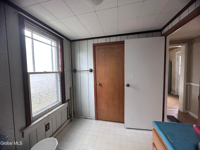 305 Oak Street, Corinth, NY 12822