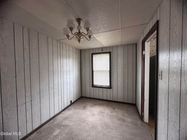 305 Oak Street, Corinth, NY 12822