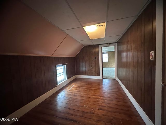 305 Oak Street, Corinth, NY 12822