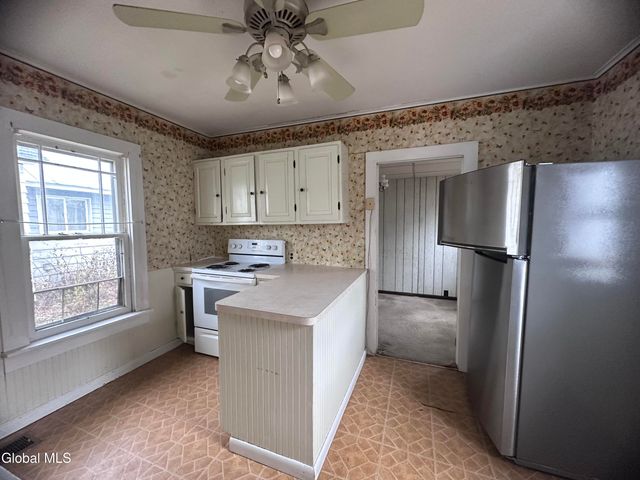 305 Oak Street, Corinth, NY 12822