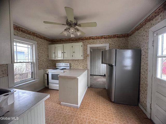 305 Oak Street, Corinth, NY 12822