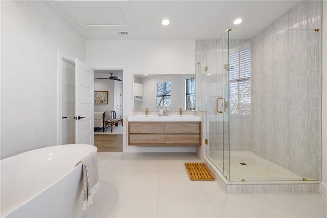 1018 Harwood PL, Austin, TX 78704