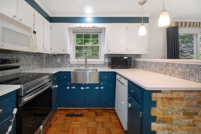 1 Meetinghouse Rd 1, Acton, MA 01720