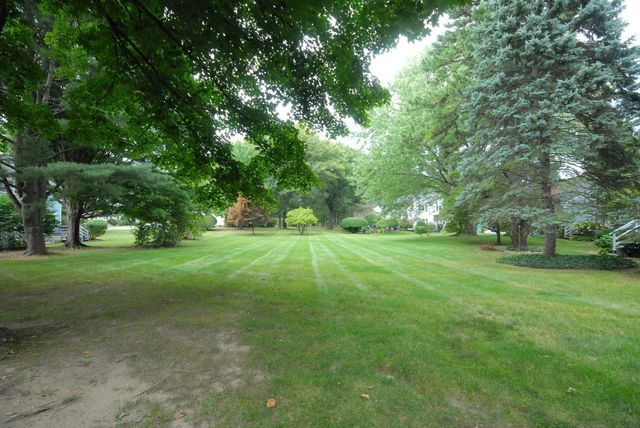 1 Meetinghouse Rd 1, Acton, MA 01720