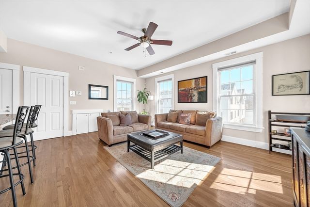 121 East Cottage St APT 4, Boston, MA 02125