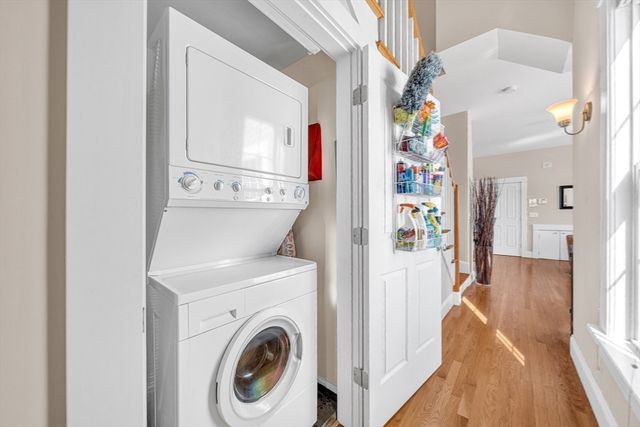 121 East Cottage St APT 4, Boston, MA 02125