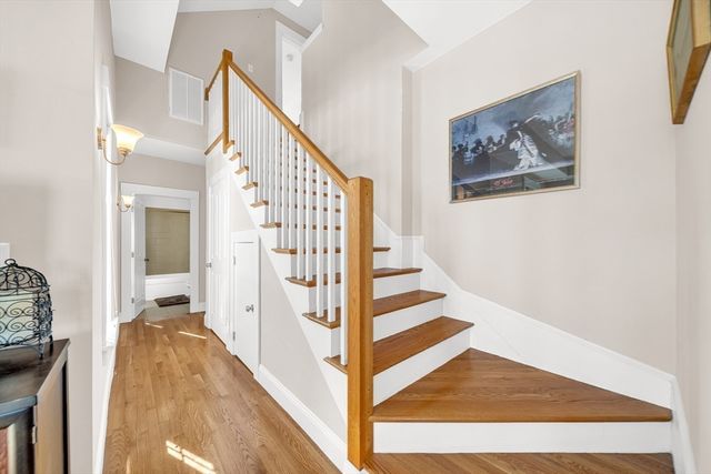 121 East Cottage St APT 4, Boston, MA 02125