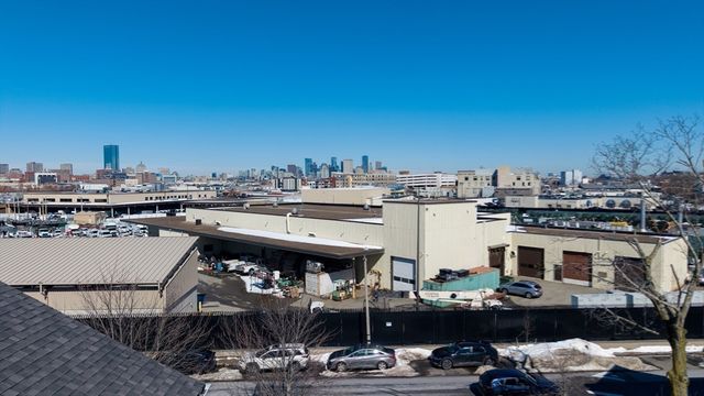 121 East Cottage St APT 4, Boston, MA 02125