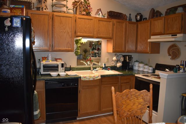 7625 Orchard Village Drive, Indianapolis, IN 46217