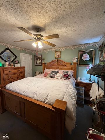 7625 Orchard Village Drive, Indianapolis, IN 46217