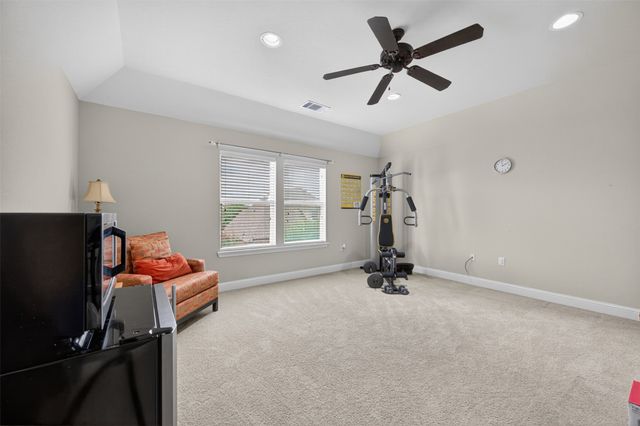 7112 Chimney Creek Drive, North Richland Hills, TX 76182