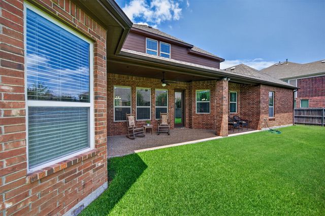 7112 Chimney Creek Drive, North Richland Hills, TX 76182