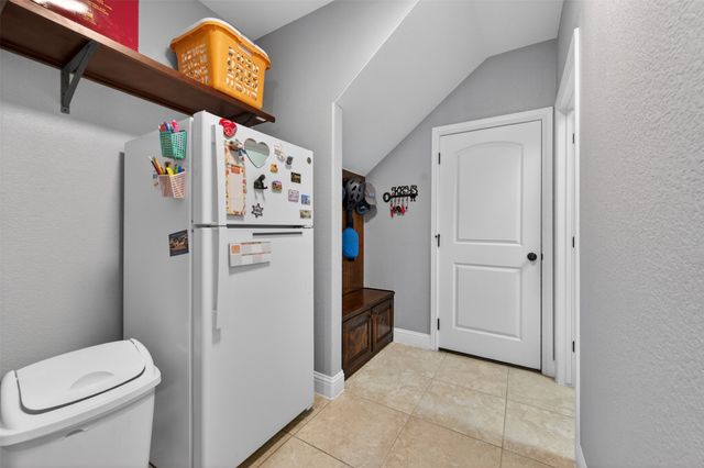 7112 Chimney Creek Drive, North Richland Hills, TX 76182