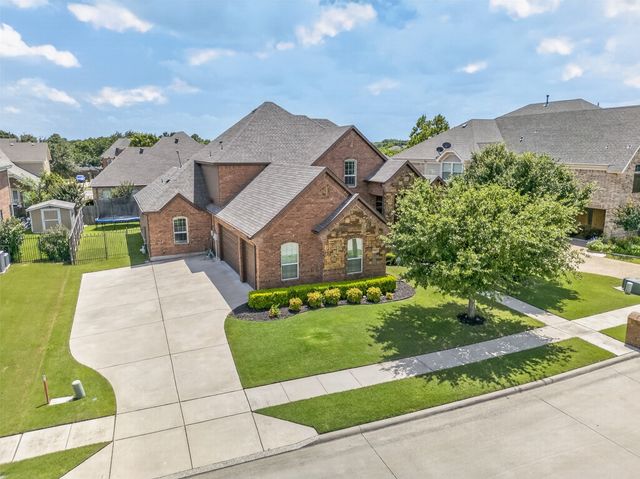 7112 Chimney Creek Drive, North Richland Hills, TX 76182