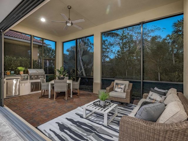 9088 E Leon Circle, Parkland, FL 33076