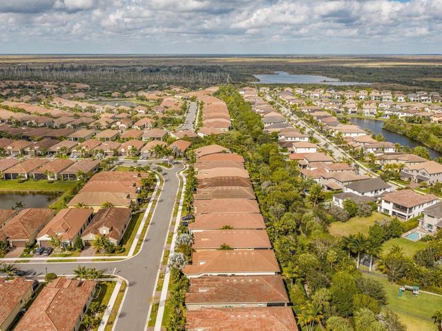 9088 E Leon Circle, Parkland, FL 33076