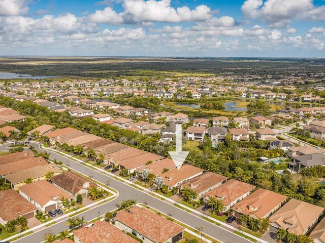 9088 E Leon Circle, Parkland, FL 33076