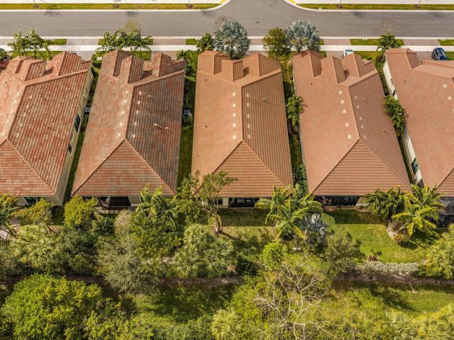 9088 E Leon Circle, Parkland, FL 33076