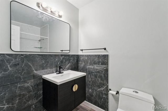 9047 Villaridge Court F, Unincorporated, MO 63123