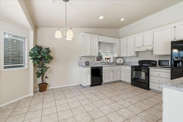7713 Chipmunk Way, Citrus Heights, CA 95610